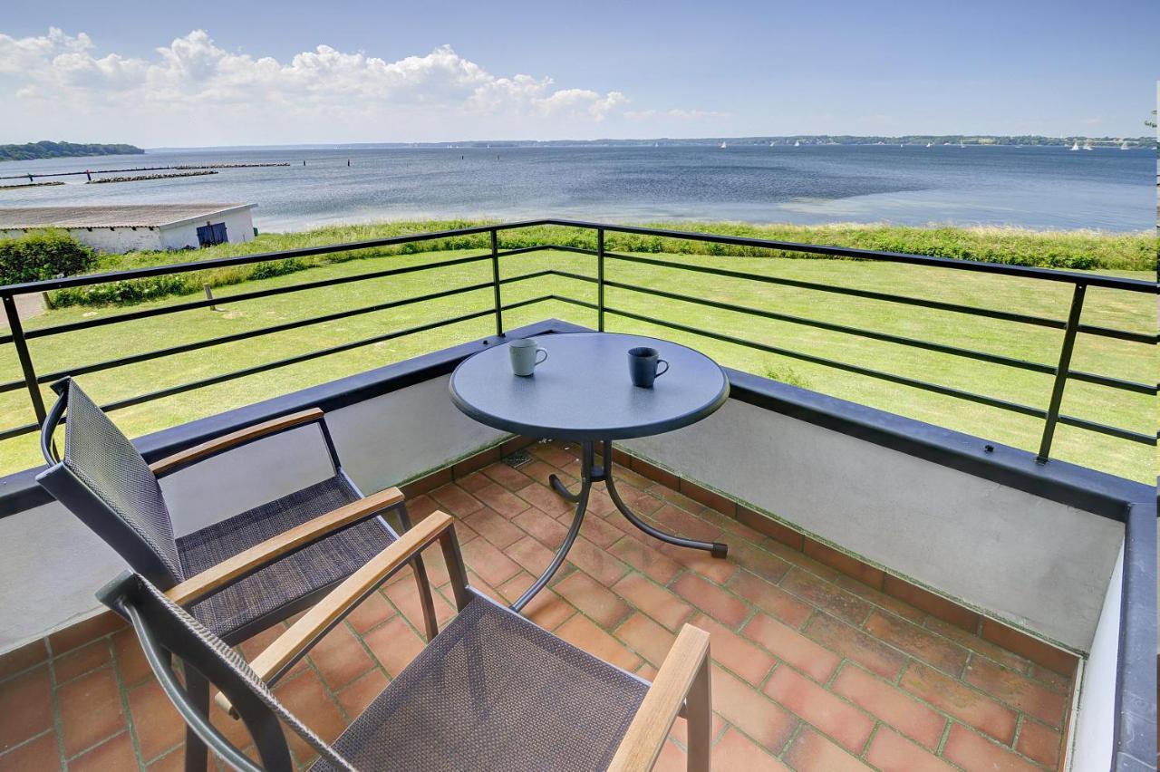 Fewo1846 - Fjordview - Komfortables Studioapartment Mit Balkon Und Meerblick Glücksburg Esterno foto